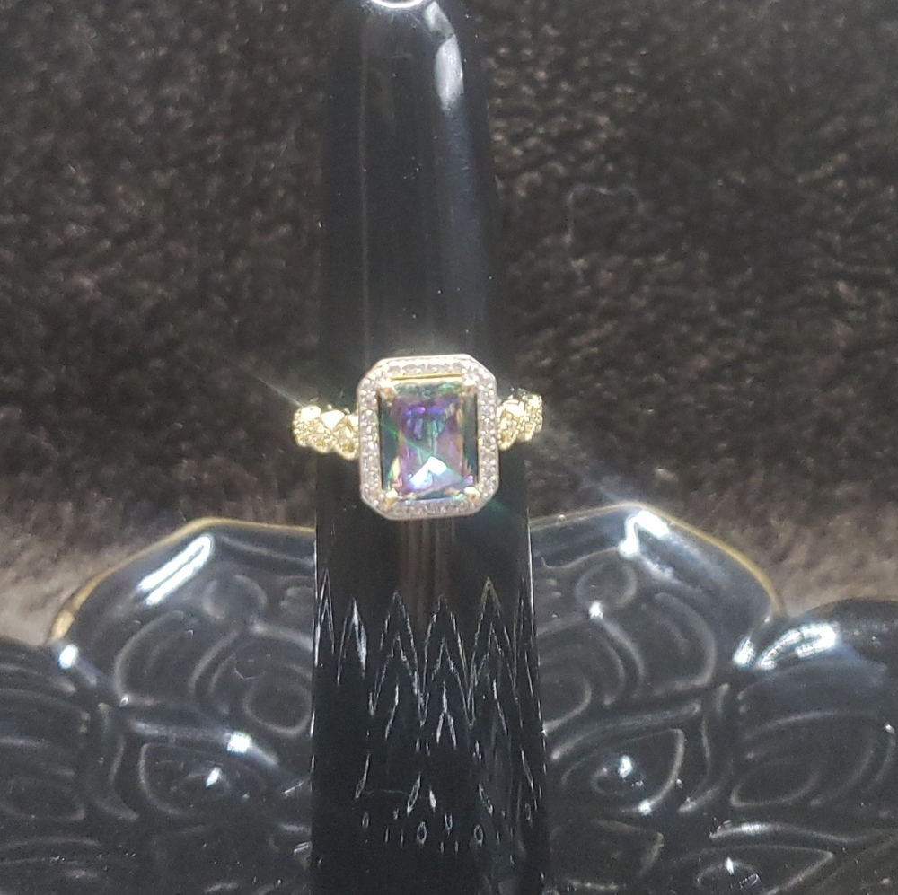 14k yellow gold square-cut mystic topaz & diamond ring